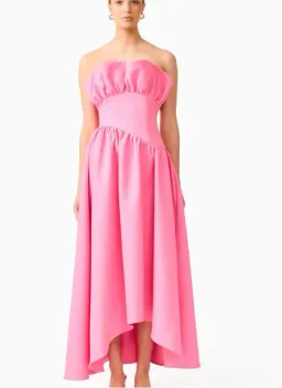 Elliatt Laurel Sleeveless Maxi Dress in Pink Size 10 for rent on The Volte - image 1