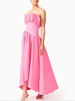 Elliatt Laurel Sleeveless Maxi Dress in Pink Size 10 for rent on The Volte - image 2