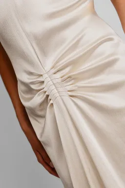 One Fell Swoop Kiera Dress- Shell Size 6 for rent on The Volte - image 7