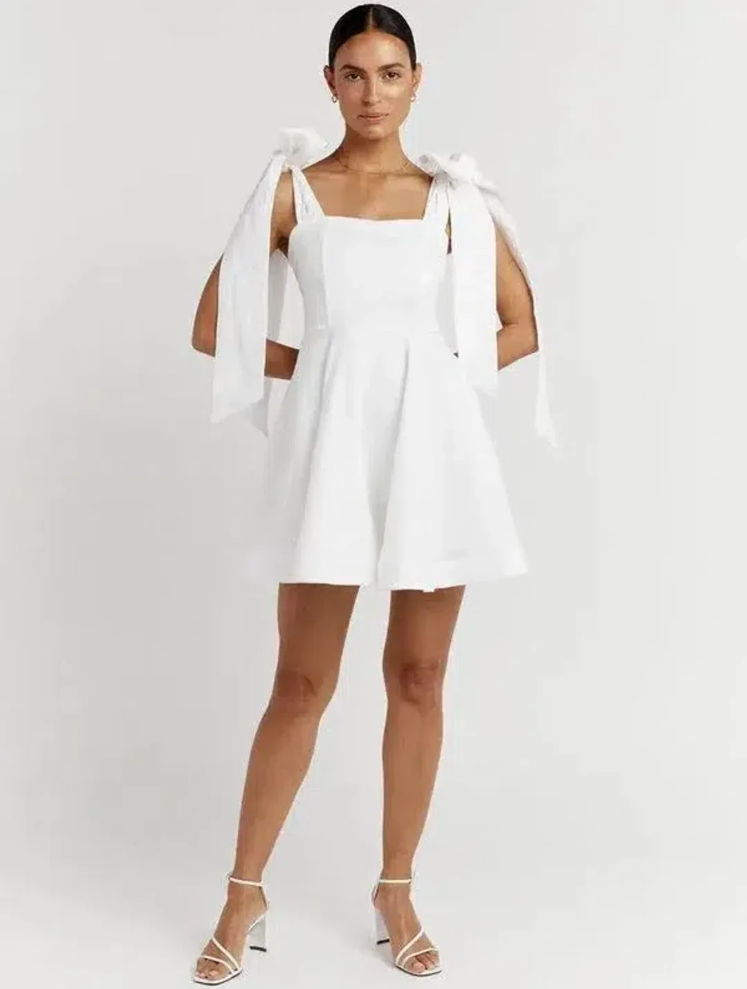 DISSH Aisle white linen bow dress size 8 for rent on The Volte - main image