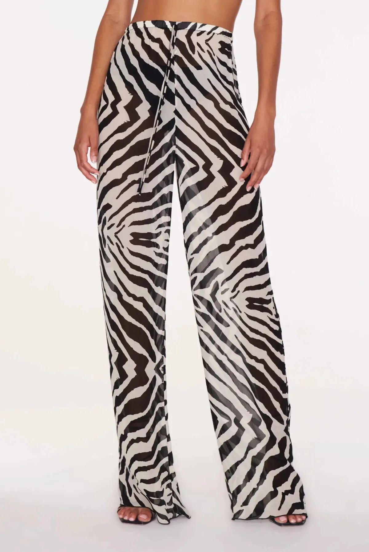Rat & Boa Zaelia Trousers Size S + Zepher Blouse Set Size S - Image 3