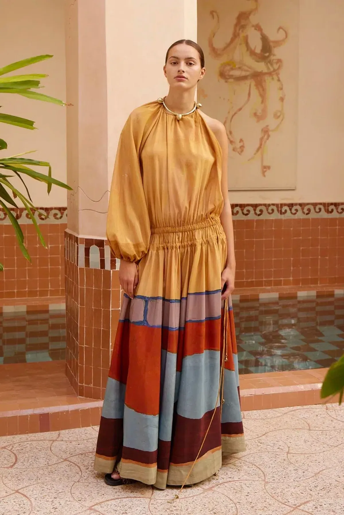 Alémais Desert Gown Size Small - Image 2