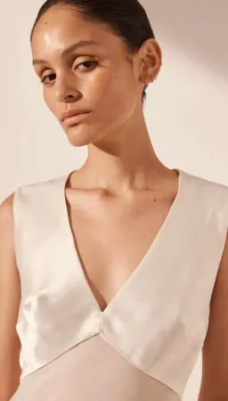 Shona Joy Moraya Godet Maxi Dress Pearl White Size 12 for rent on The Volte - image 5