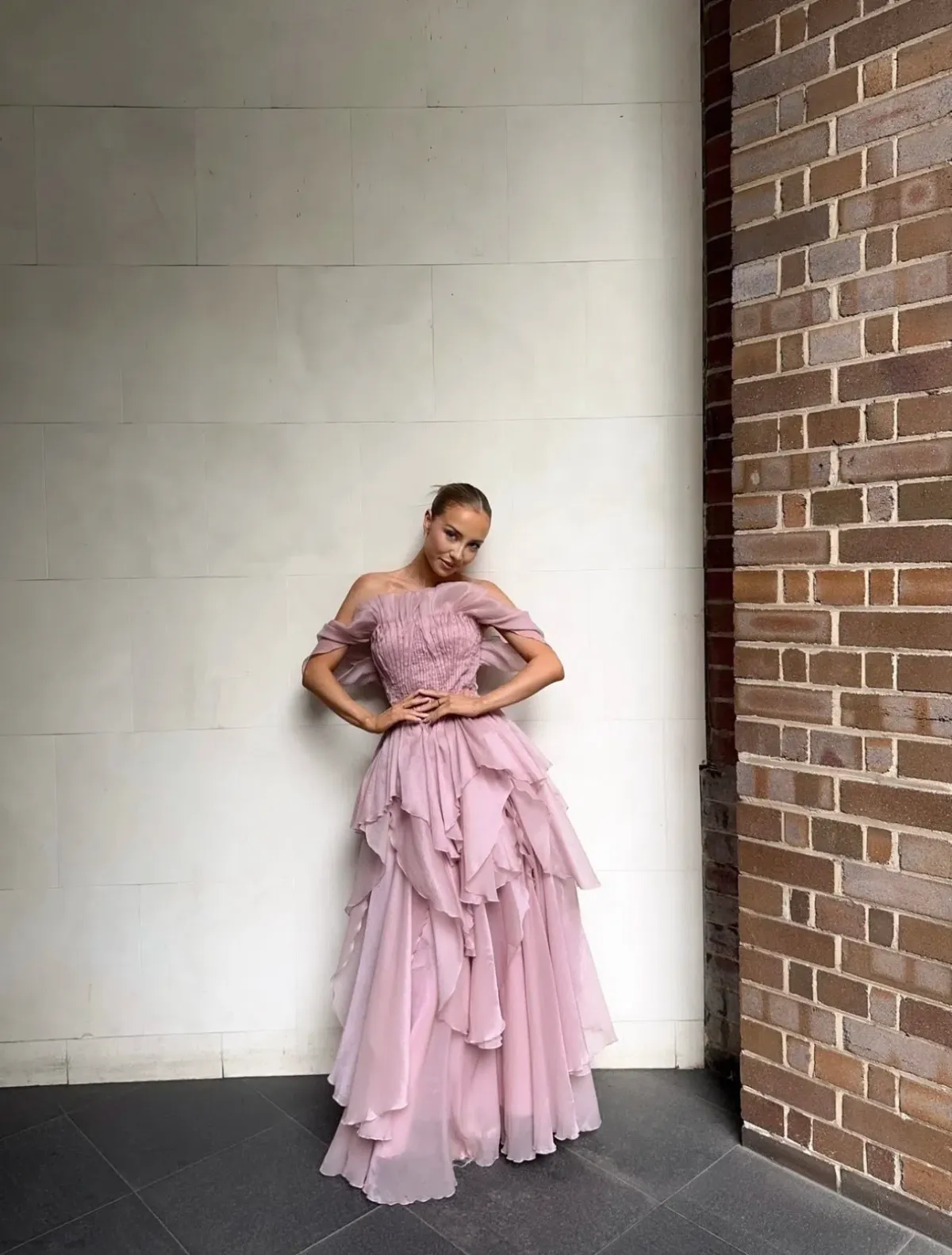 NISHA GOWN | FAWN PINK - SIZE 10 - Image 2