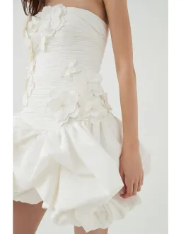 Aje Splendour Mini Dress Cream Size 16 for rent on The Volte - image 5