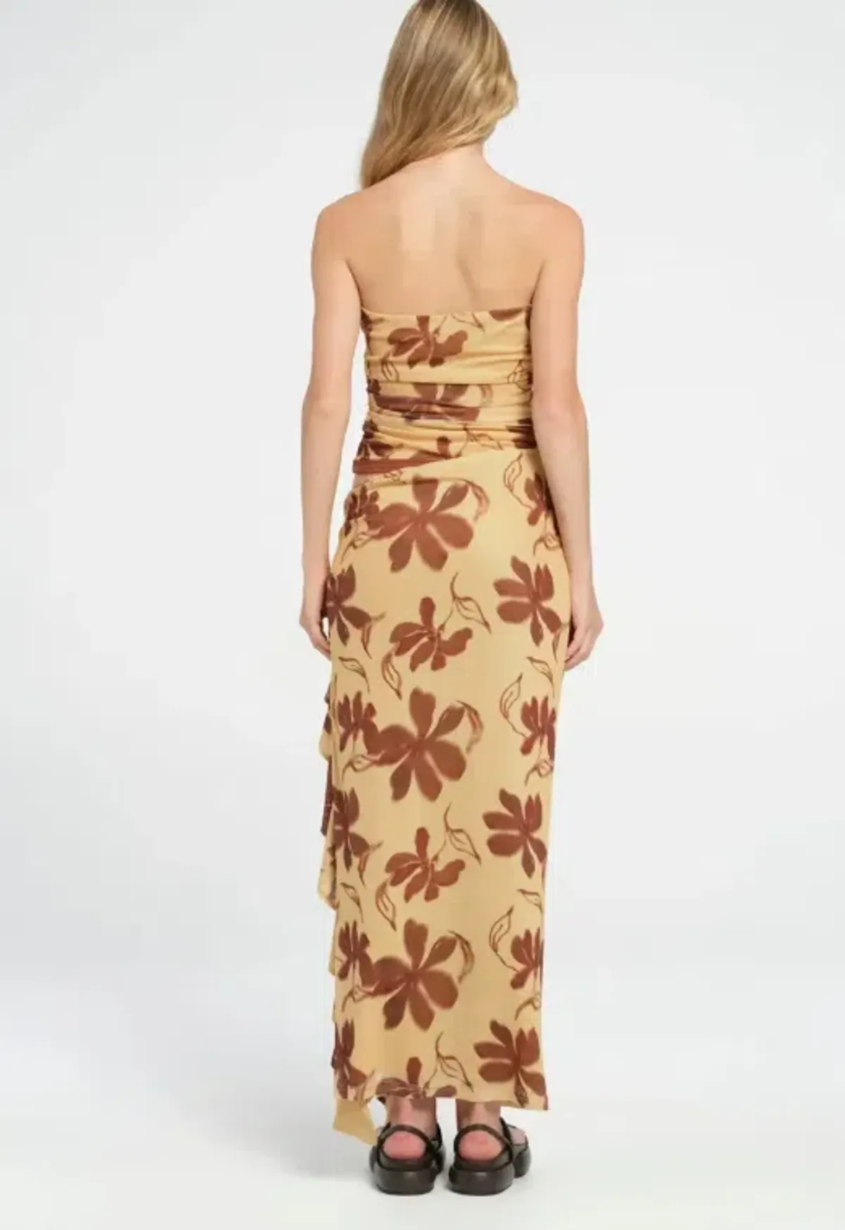 Benni Bindi Maxi Dress in Butter Floral size 6 - Image 2