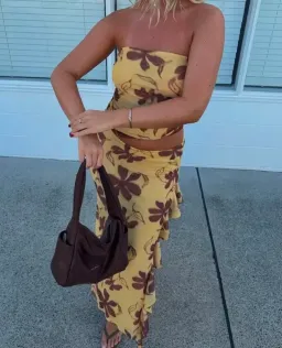 Benni Bindi Maxi Dress in Butter Floral size 6 for rent on The Volte - image 3
