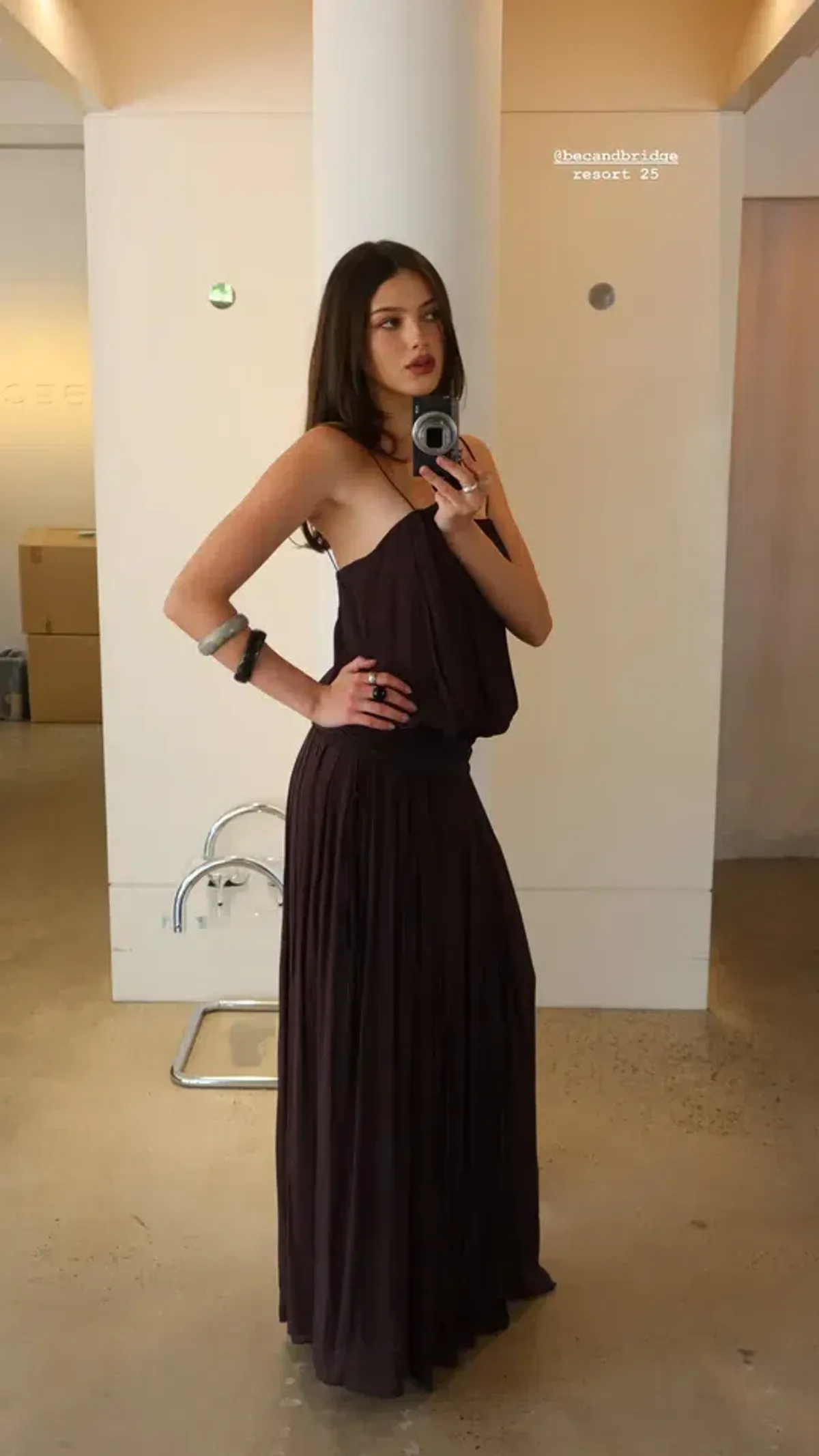 CAMILLE BLOUSON DRESS in Dark Chocolate Size 6 - Image 2