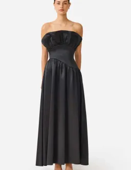 Elliatt Laurel Dress in Black Size 12 for rent on The Volte - image 1