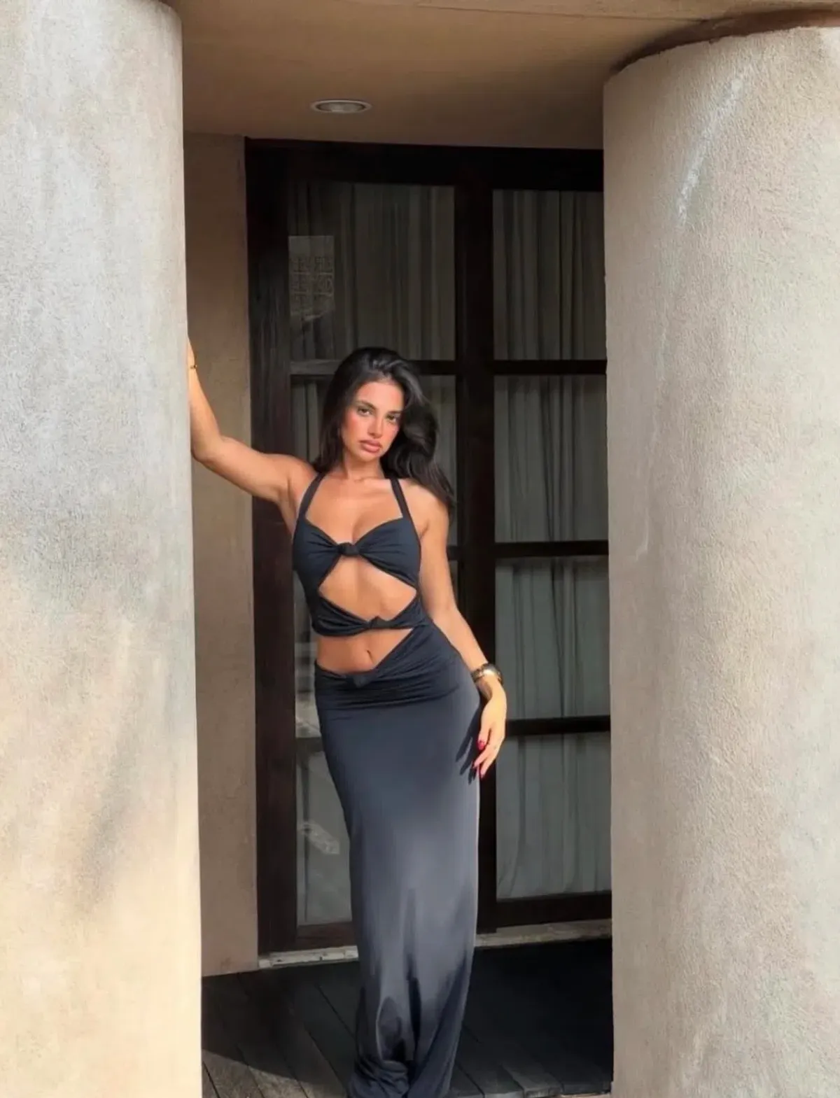 Sasha Therese Oralia Maxi in black - Image 2