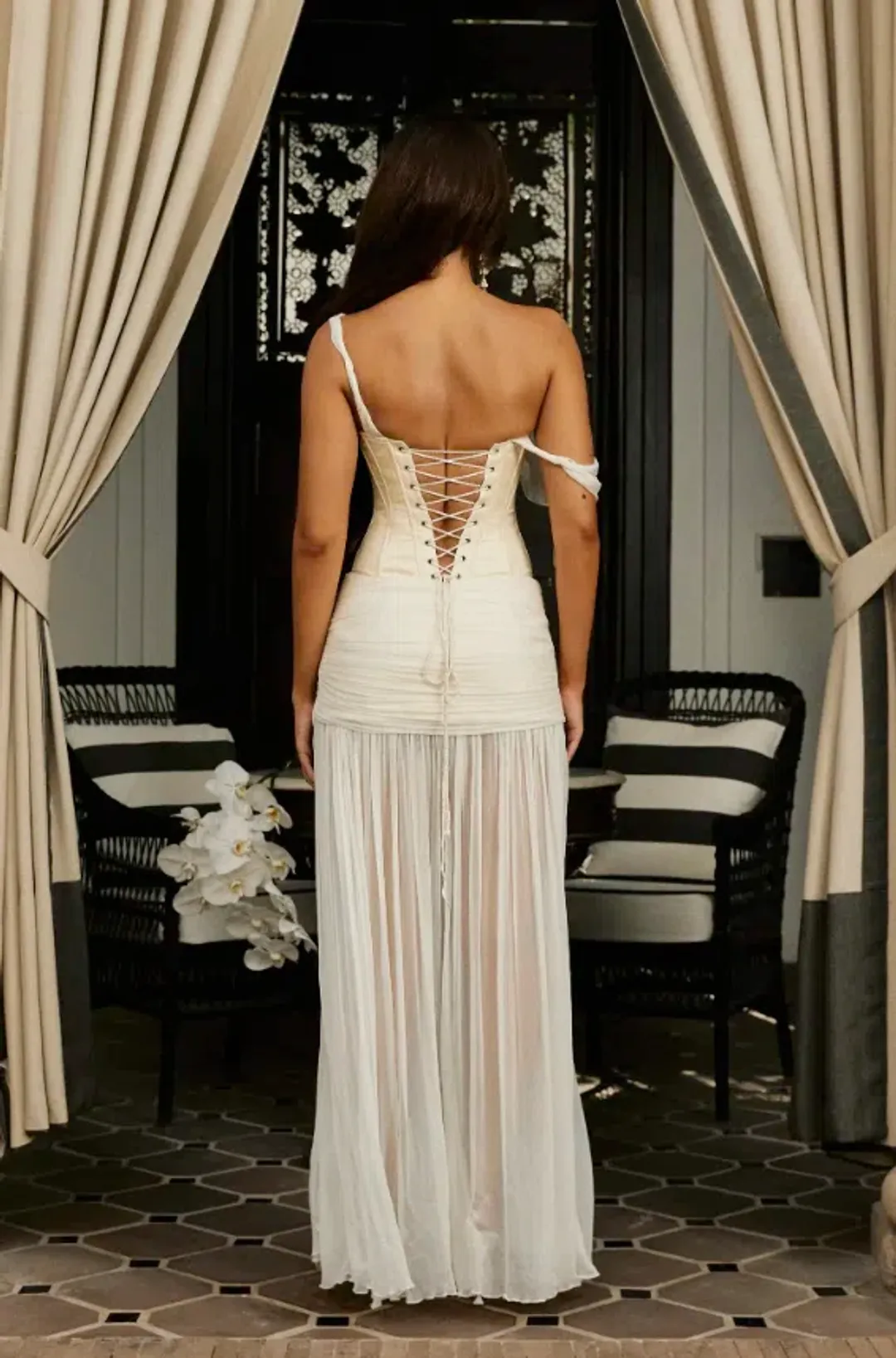 Sanea Season Saneha Corset Sita Skirt Set Cream Size S / AU 8 for rent on The Volte - main image