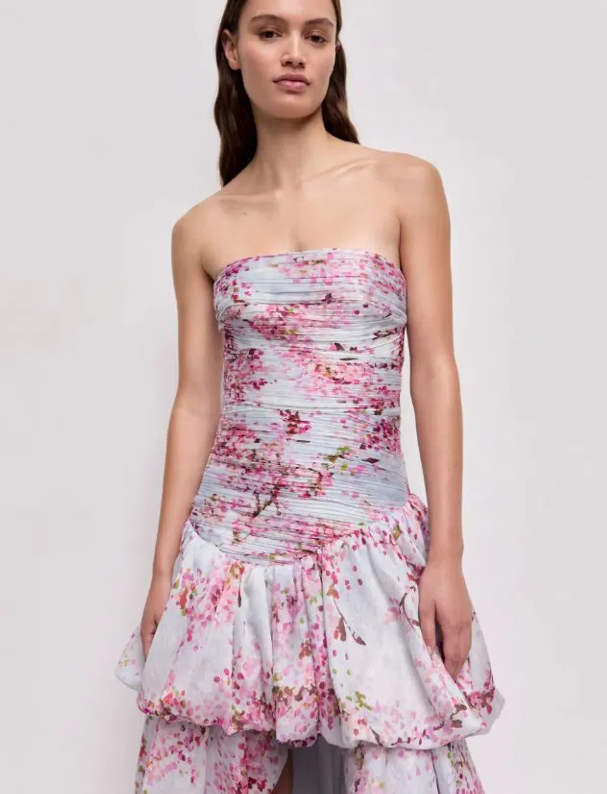 Aje Ambrose Gown in Cherry Blossom Size 8 - Image 4