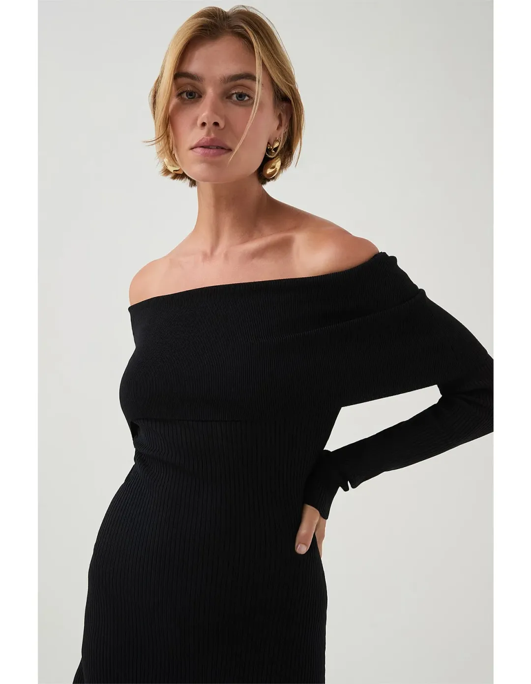 Aje Studio Deia Off Shoulder Long Sleeve Dress Black Size 12 for rent on The Volte - main image