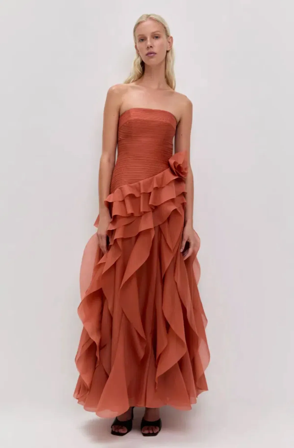 CANYON GOWN | CORAL CLAY - SIZE 6 for rent on The Volte - main image