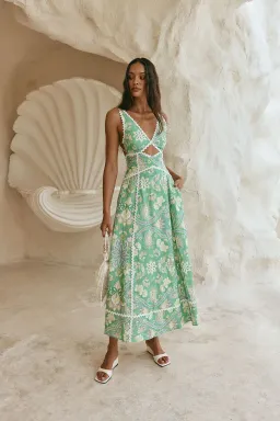 Evia Dress by ZÃCO Size 8 for rent on The Volte - image 4