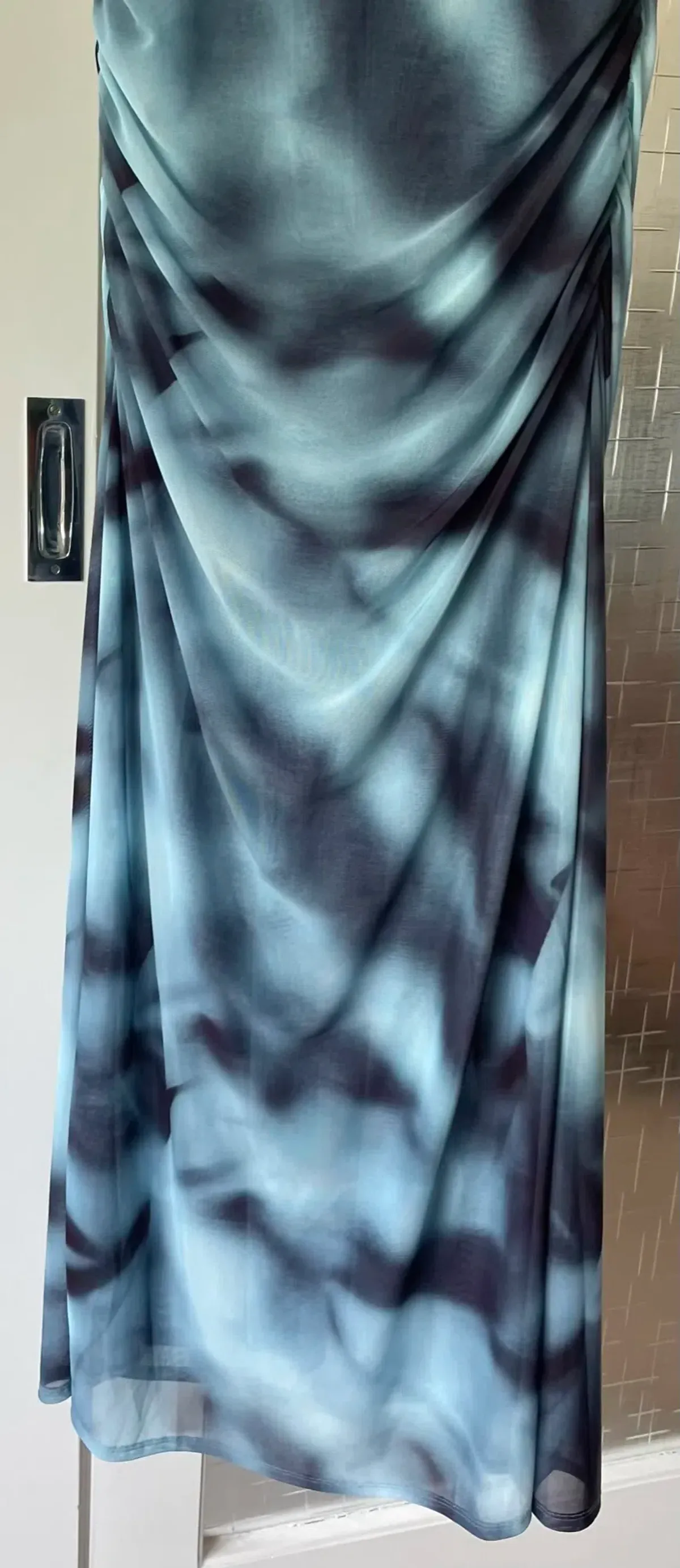 Witchery Mesh Drape Maxi Dress Blue & Black Tie-Dye- Large - Image 3