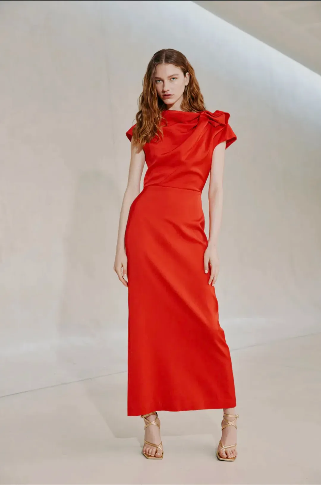 MANNING CARTELL GRAND ILLUSION MAXI RED SIZE 8 for rent on The Volte - main image