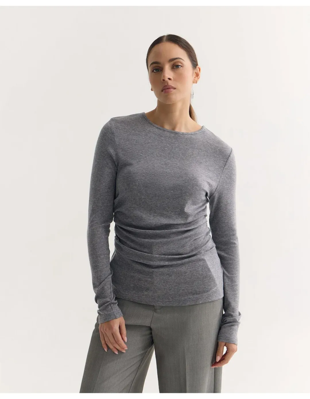 Oxford Lucy Fine Wool Knit Top Grey Size 6 for rent on The Volte - main image