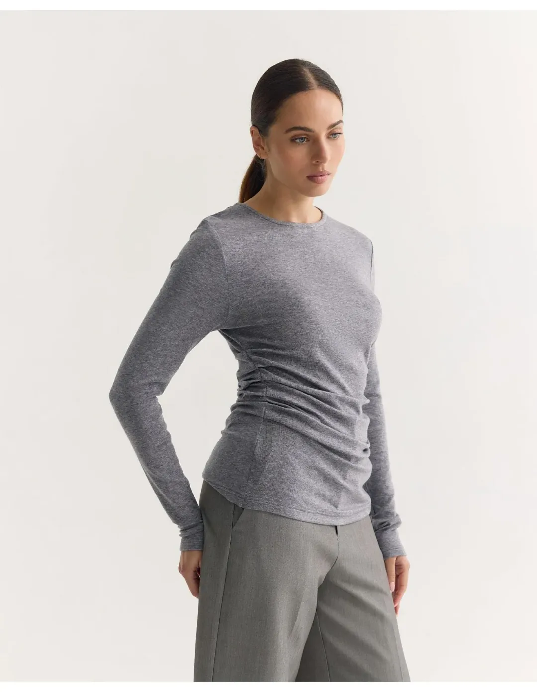 Oxford Lucy Fine Wool Knit Top Grey Size 6 for rent on The Volte - main image