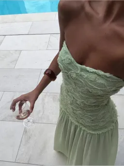 Jefre Sei Renata Maxi Dress in Size L for rent on The Volte - image 3