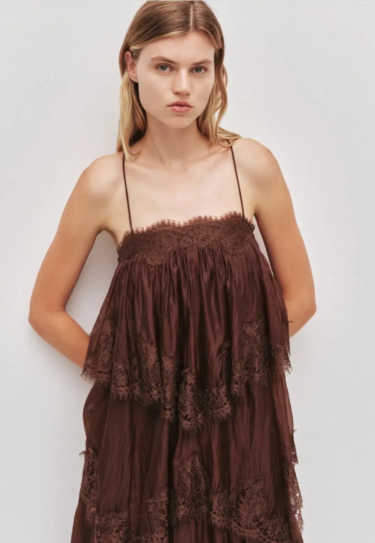 Ophelia Lace Gown - Image 4