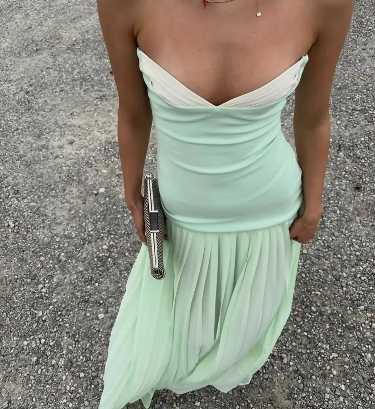 She Is Olla Nicolette dress green size 8 - Image 1
