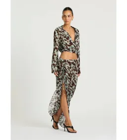Benni Leni Skirt in Motion Floral Size 6 for rent on The Volte - image 4