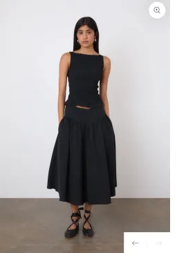 Peachy Den Deba Set in Black - Size Small for rent on The Volte - image 3