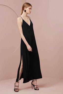 Keepsake Two Minds Maxi Dress Size Small for rent on The Volte - image 3