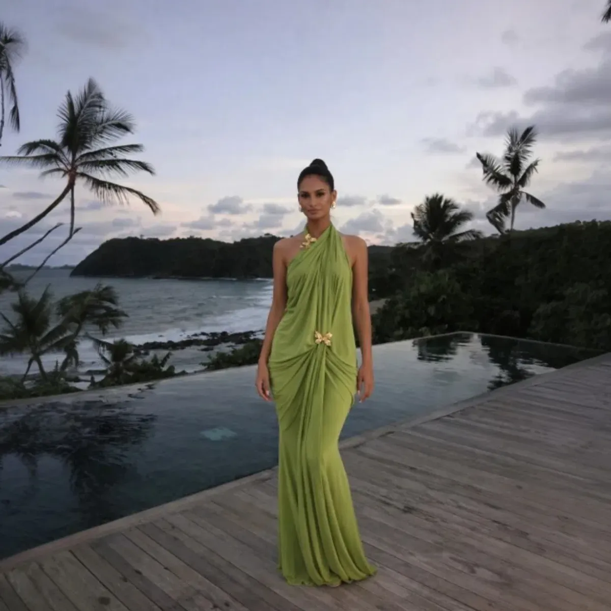 Abyss By Abby DEBUT Maxi In Green Size Small / 8 AU - Image 4