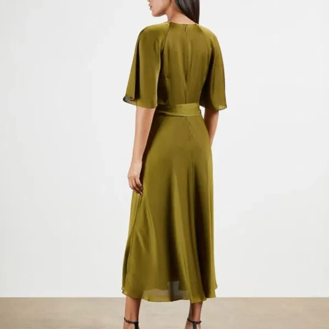 Ted Baker Raglan Sleeve Tea Midi Dress size 12 for rent on The Volte - main image
