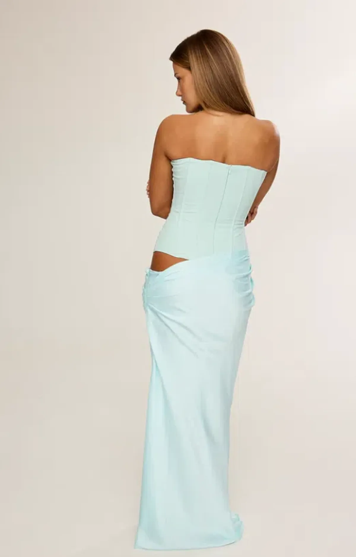 HNTR The Label Huxley Gown – Aqua sz 8 - Image 3