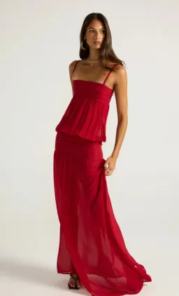 Ance Gria Romeo Gown - Red S for rent on The Volte - image 4