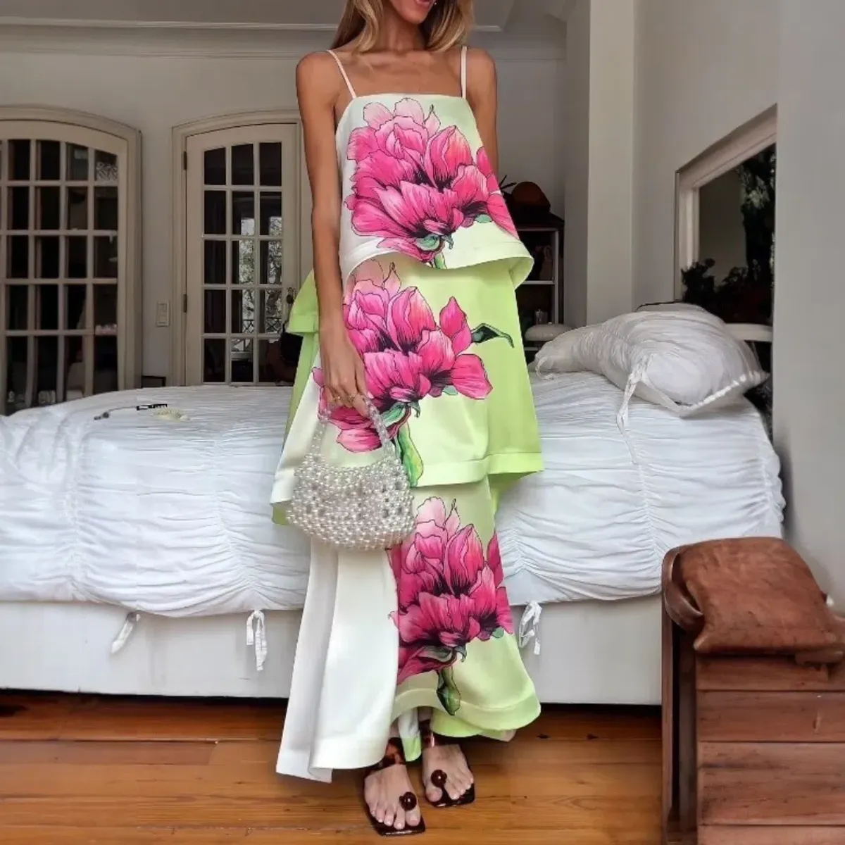 Elliatt Elisia Tiered Gown in Green & Pink Floral Large - Image 3