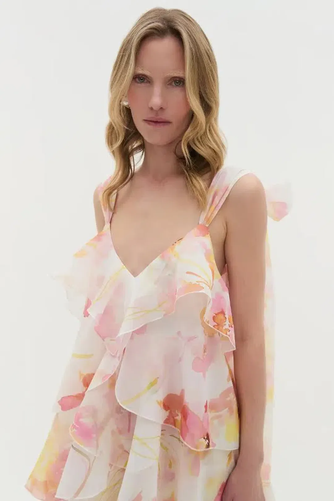 🌸New AJE Gracie Tiered Ruffle Maxi Dress – Wildflowers Floral Pink 10 AU 🌸 for rent on The Volte - main image