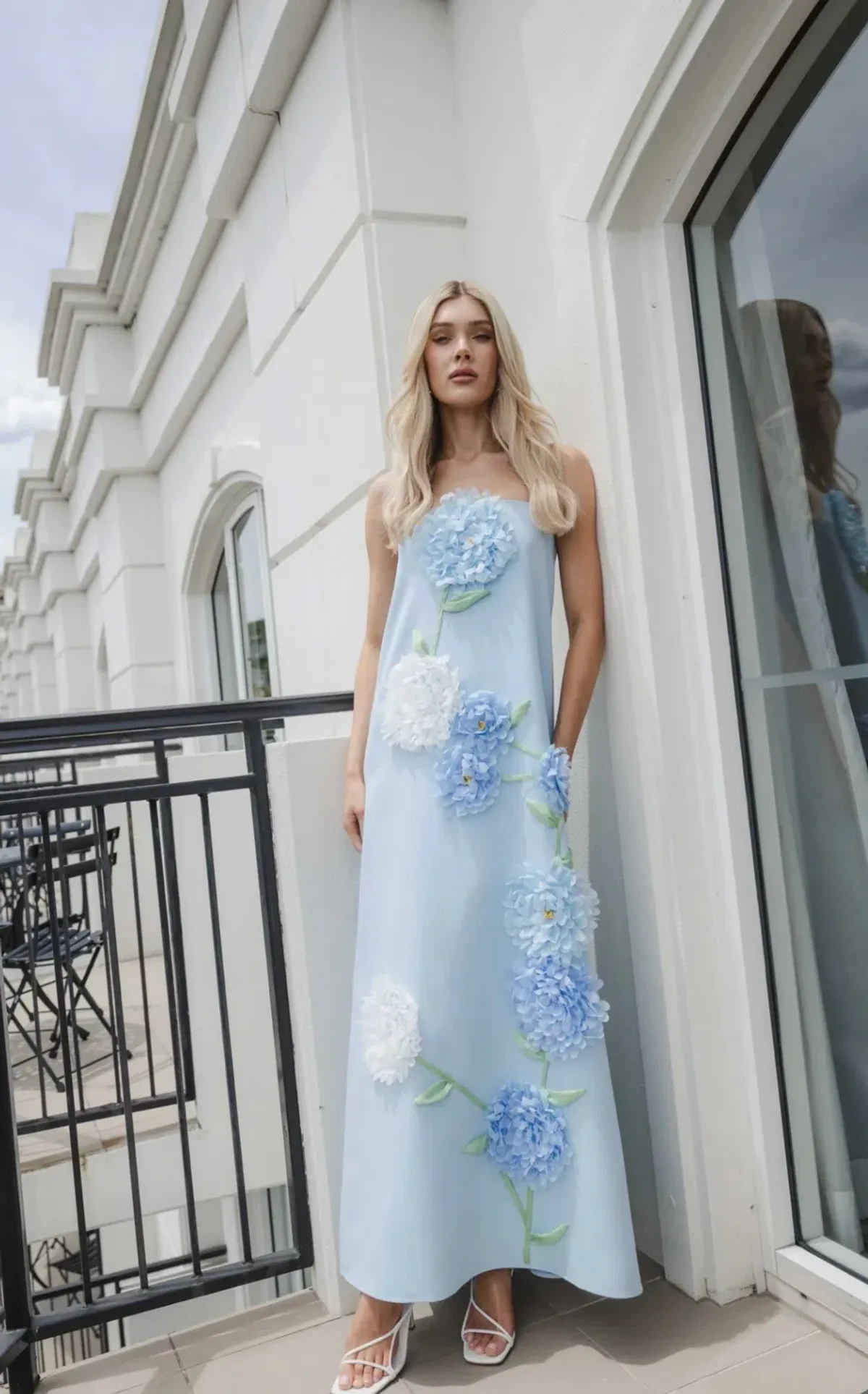 Elliatt Buttercup Embroidered Maxi Dress in Blue Size M - Image 1