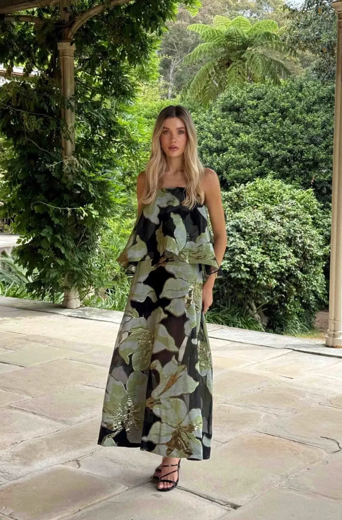 Elliatt Elysia Tiered Gown in Black & Green Floral Size M - Image 1