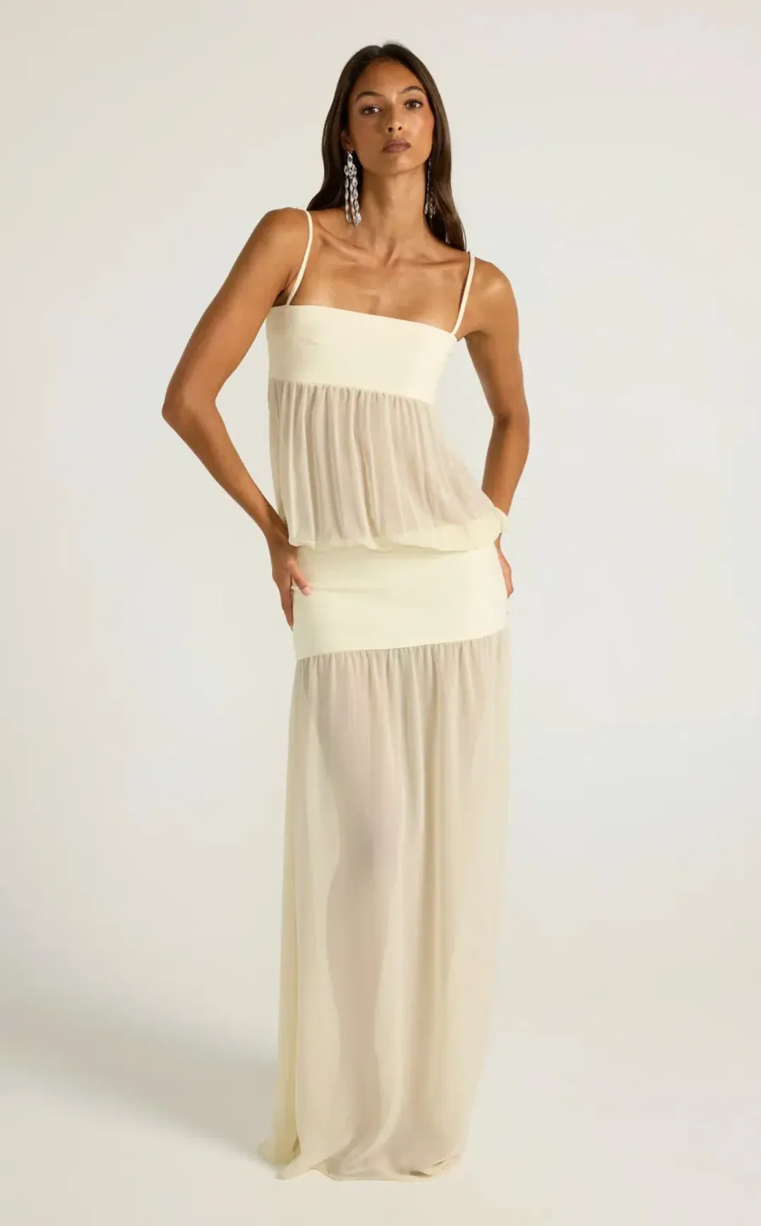 ROMEO GOWN CREAM | ANCE GRIA for rent on The Volte - main image