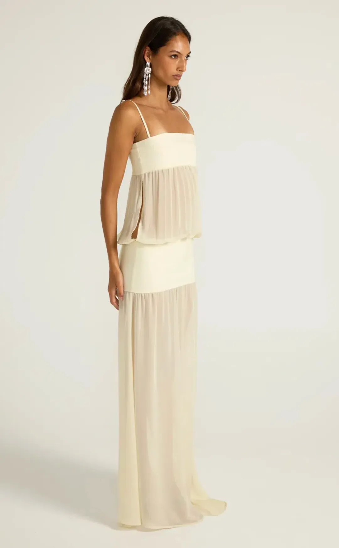 ROMEO GOWN CREAM | ANCE GRIA for rent on The Volte - main image