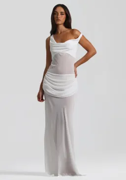 Natalie Rolt Cadence Gown / Altered length for Shorter Girls for rent on The Volte - image 5
