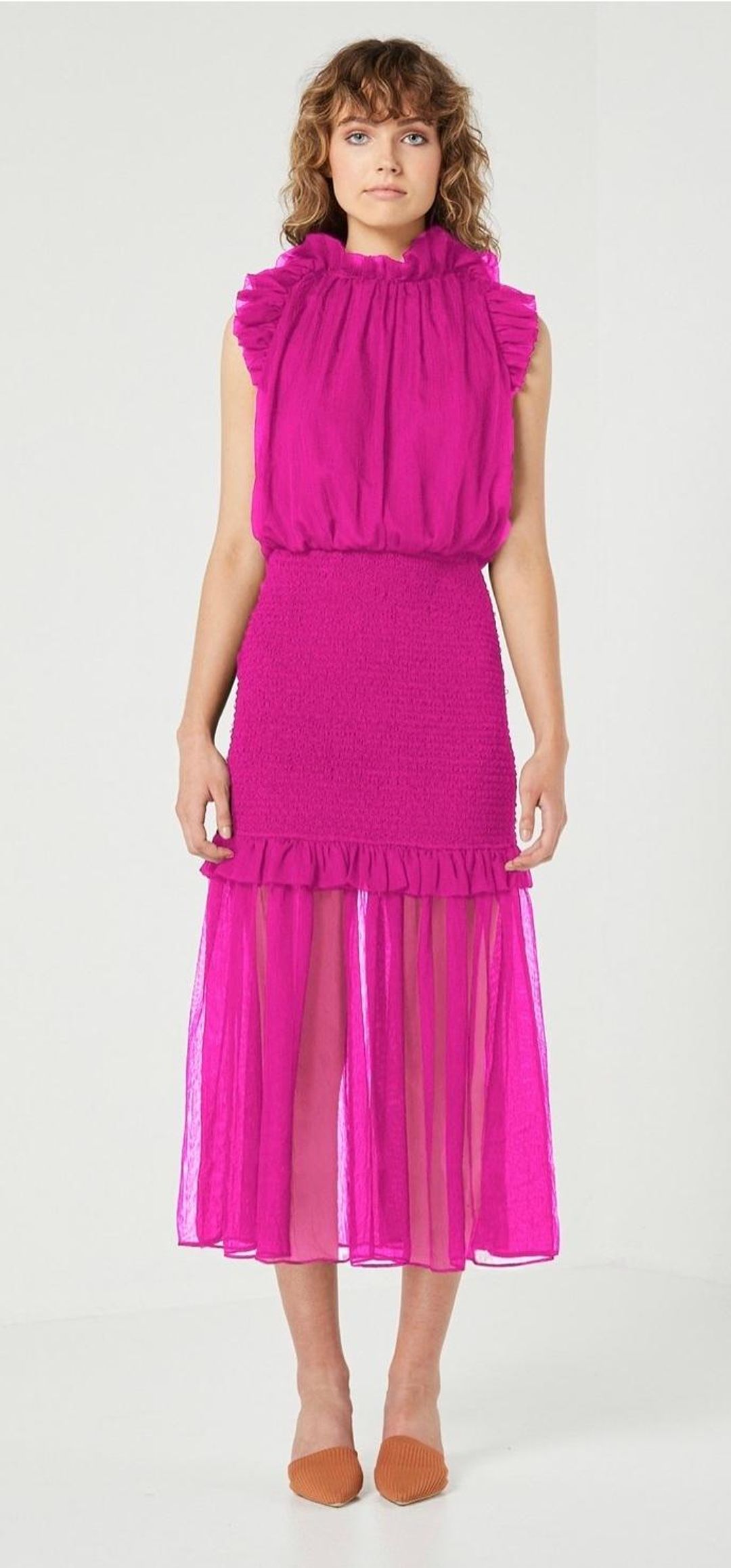 Elliatt Capture Midi Dress Pink Size 8 for rent on The Volte - main image