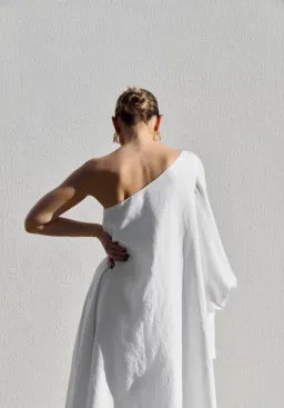 Isabella Longginou - White Balloon Sleeve Swing Dress - Size 14 / US 10 for rent on The Volte - image 4