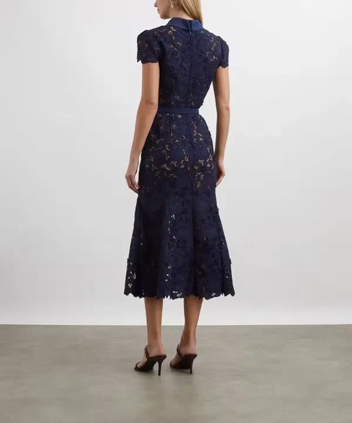 Self Portrait Navy Guipure Lace Midi Dress size 8 - Image 2