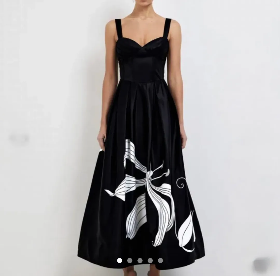 Sheike LOTUS GOWN size 18 for rent on The Volte - main image