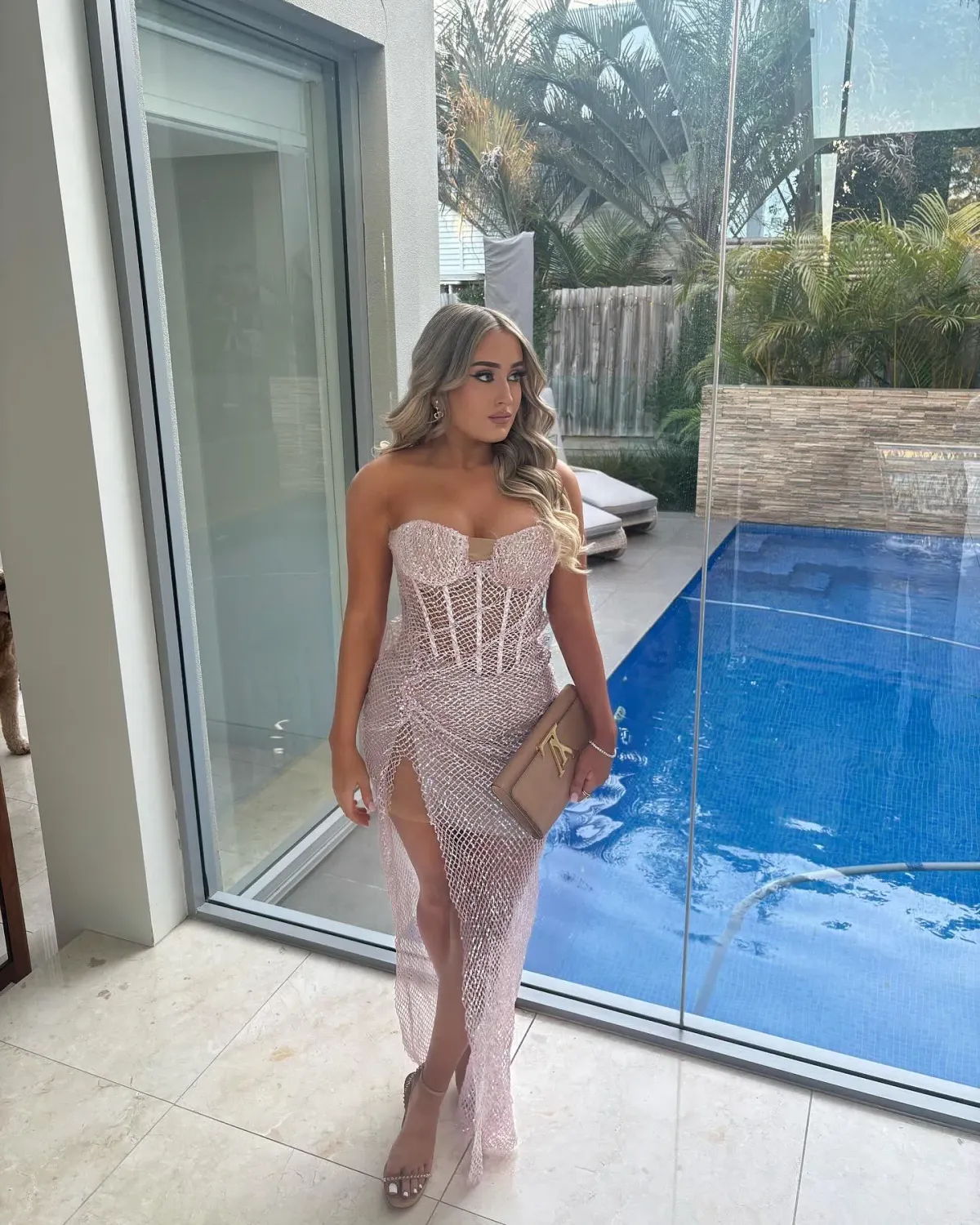 Pink custom made couture dress - Image 3