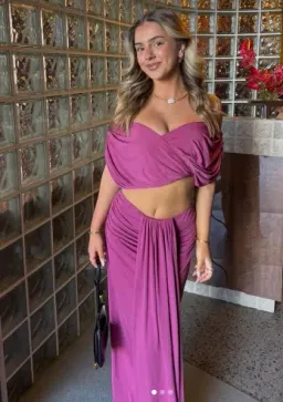 BENNI Celia Top and maxi skirt rose wine 8 for rent on The Volte - image 1