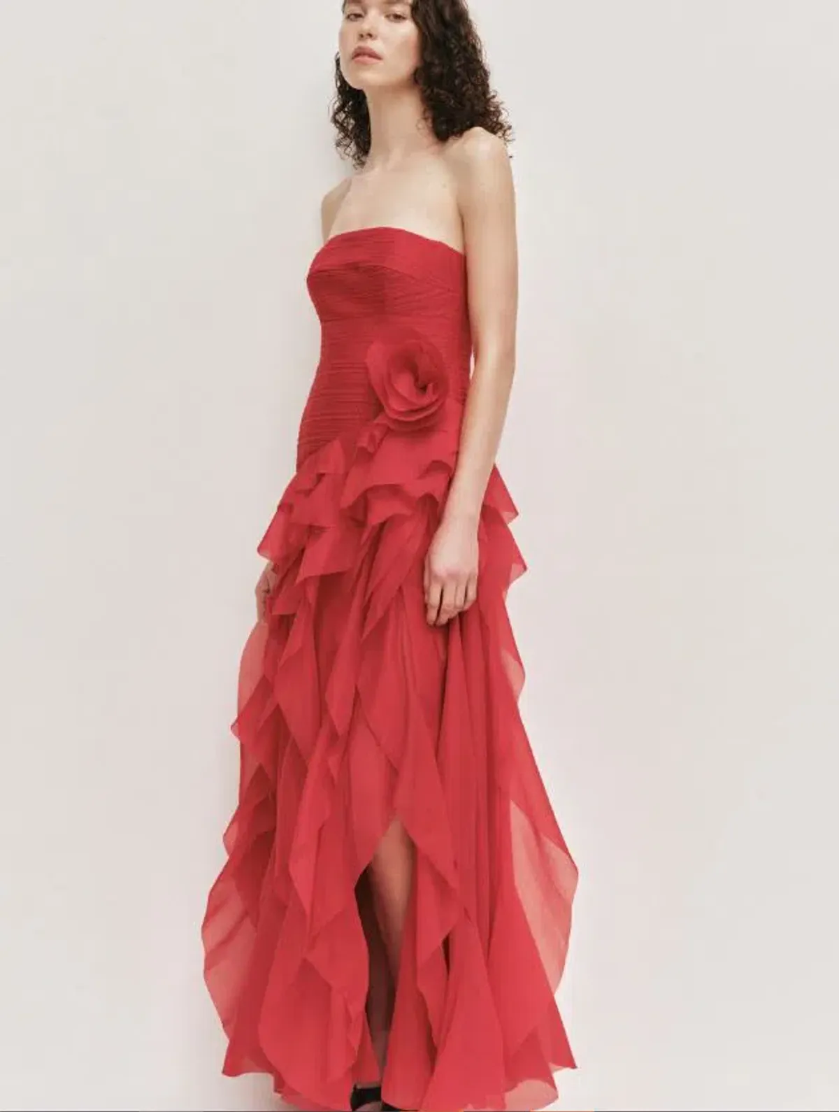 Aje Canyon Gown in Scarlet Red Size 6 - Image 2