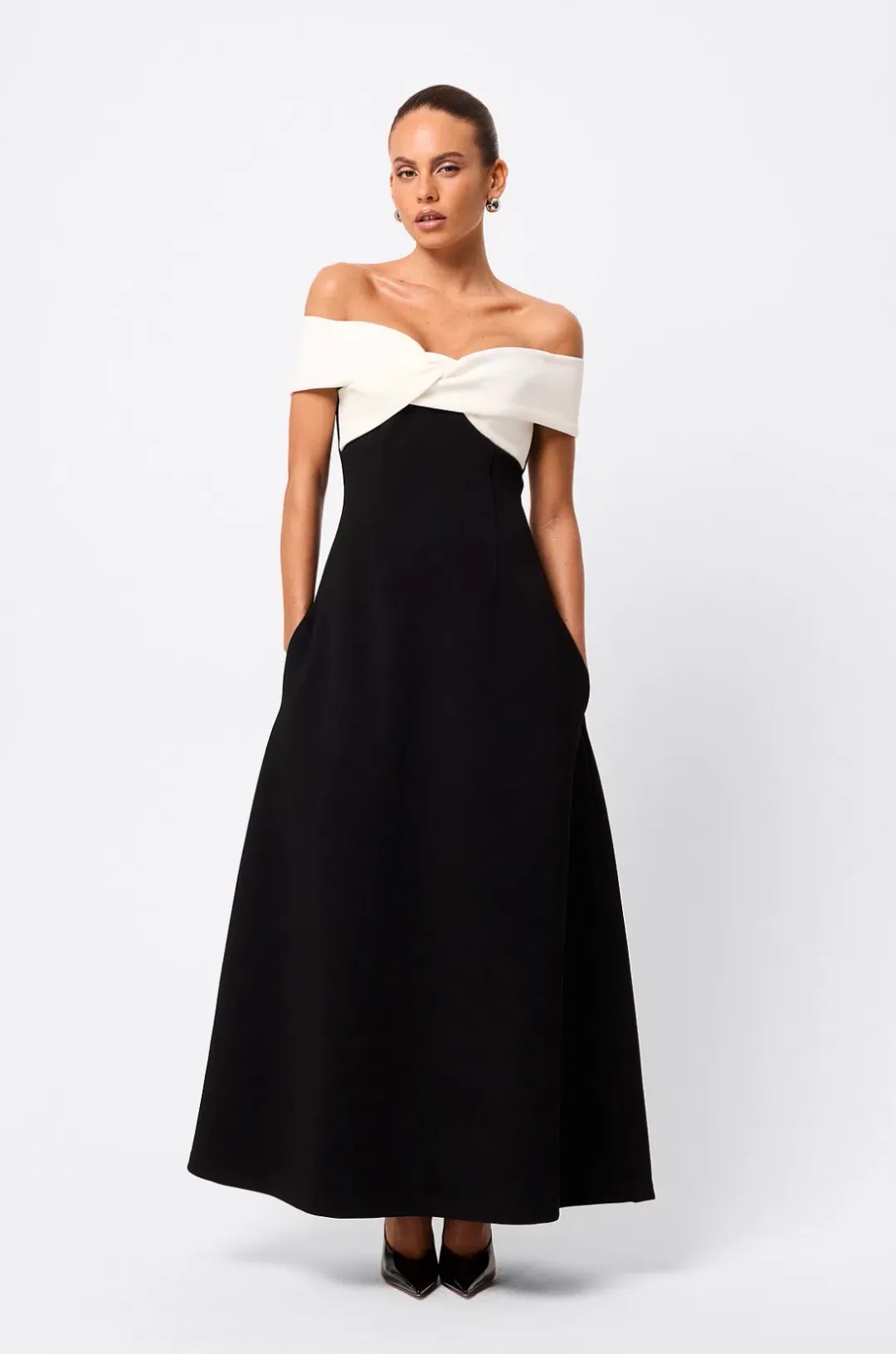 Mossman Eternal Maxi Dress Black Size 8 for rent on The Volte - main image