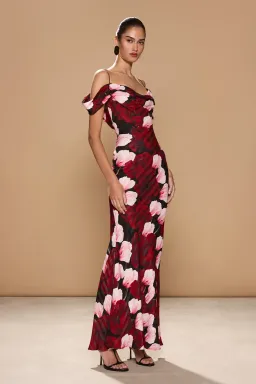 Sonya Moda Rosalie Maxi Dress Red Size 12 for rent on The Volte - image 2