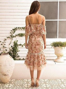 Rodeo Show Rowena Lace Dress Size 14 for rent on The Volte - image 2